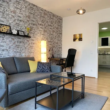 Schoenes 2 Zentral Gelegen Appartement *